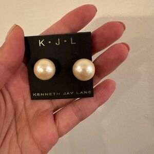 KENNETH JAY LANE Gold-tone pearl earrings